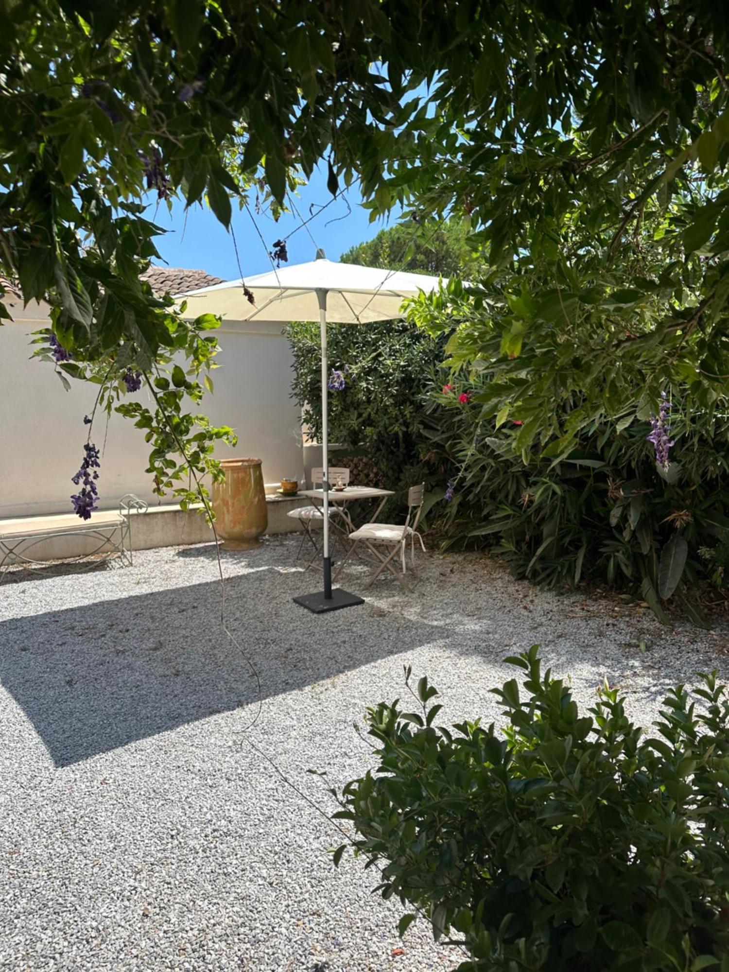 La Glycine Tropezienne Saint-Tropez Exterior photo